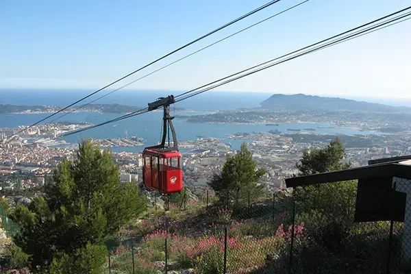 Téléphérique à Toulon - Mont Faron